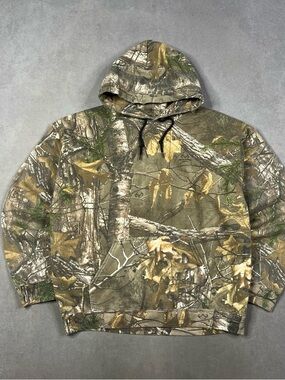 Realtree Fleece-Lined Camo Hoodie in Brown and Tan